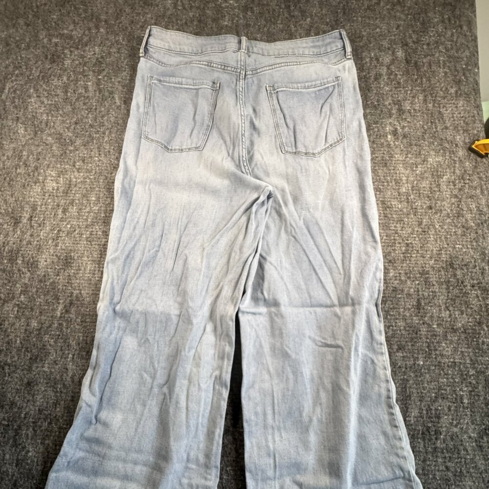 LC Lauren Conrad Wide leg faded jeans size 14 - Picture 2 of 8